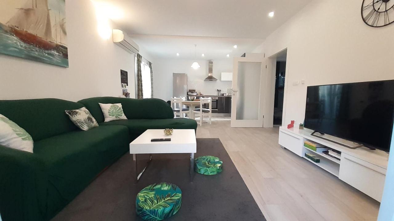 Apartment Ela Τρογκίρ Εξωτερικό φωτογραφία