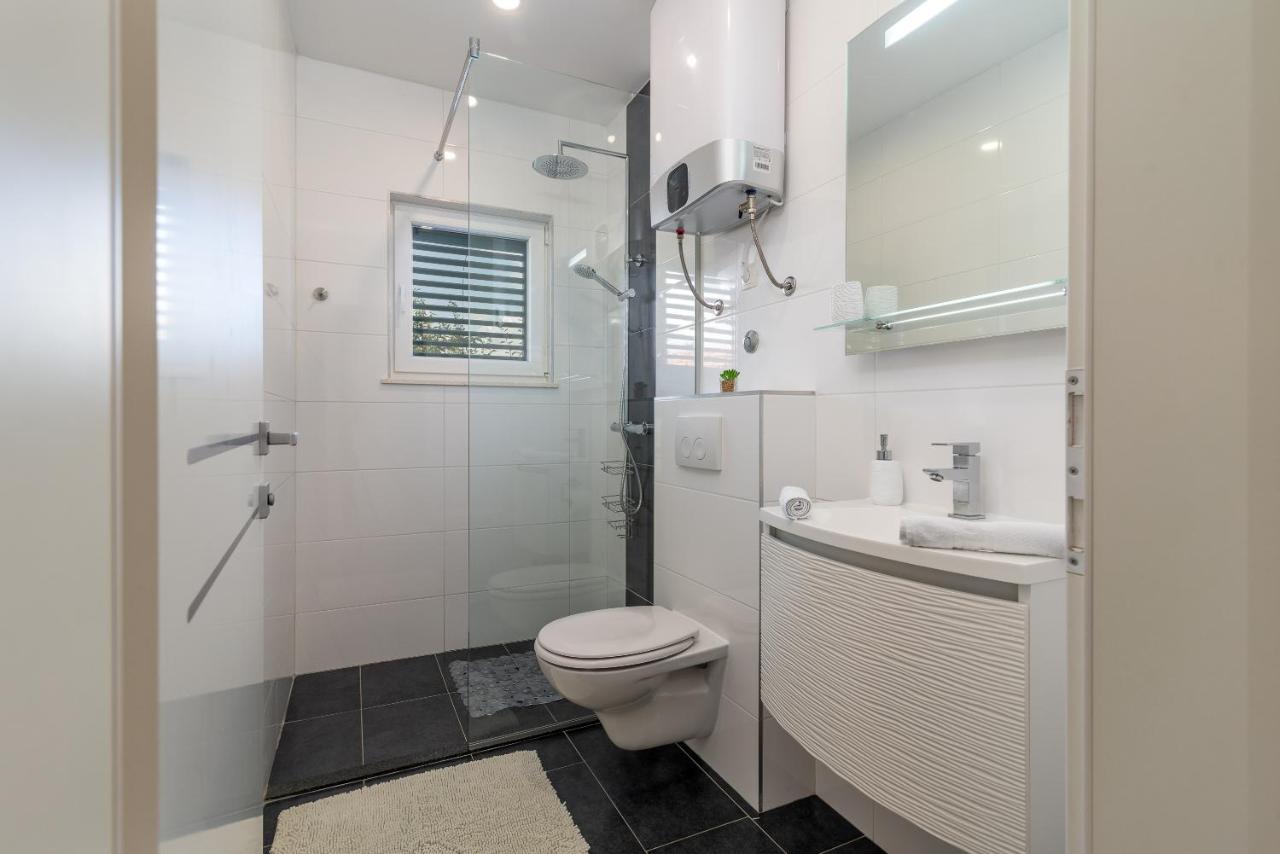 Apartment Ela Τρογκίρ Εξωτερικό φωτογραφία