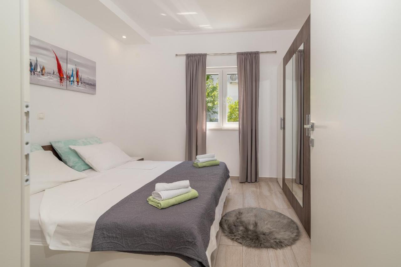 Apartment Ela Τρογκίρ Εξωτερικό φωτογραφία