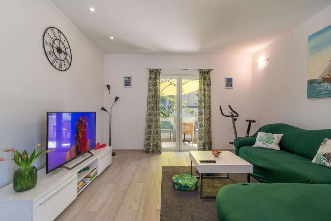 Apartment Ela Τρογκίρ Εξωτερικό φωτογραφία