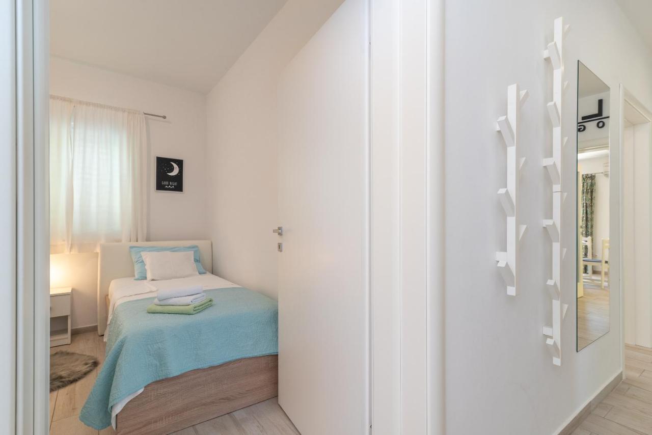 Apartment Ela Τρογκίρ Εξωτερικό φωτογραφία