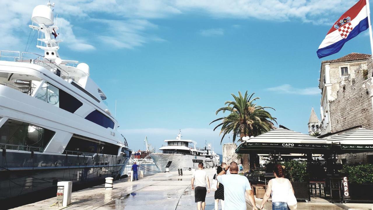 Apartment Ela Τρογκίρ Εξωτερικό φωτογραφία