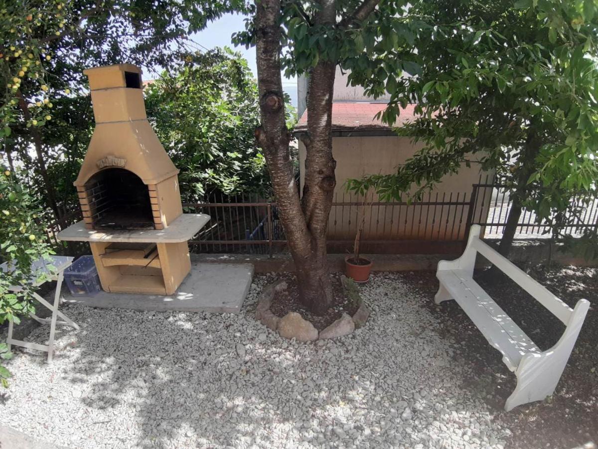 Apartment Ela Τρογκίρ Εξωτερικό φωτογραφία